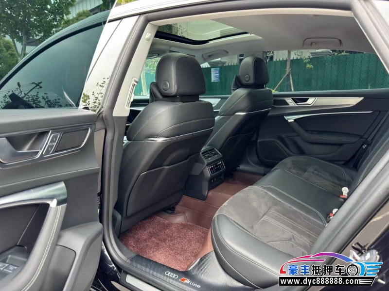 24年奥迪A7轿车抵押车出售