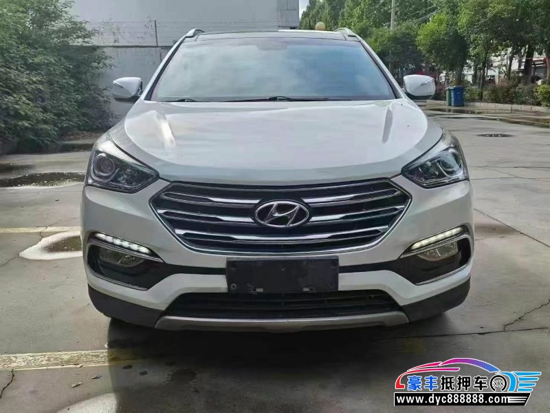 18年现代新胜达轿车抵押车出售