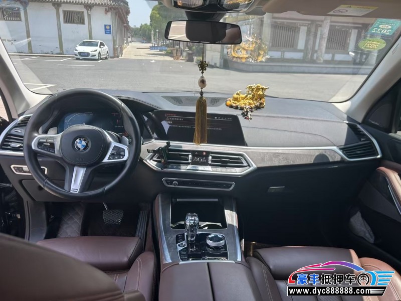 20年宝马X5轿车抵押车出售