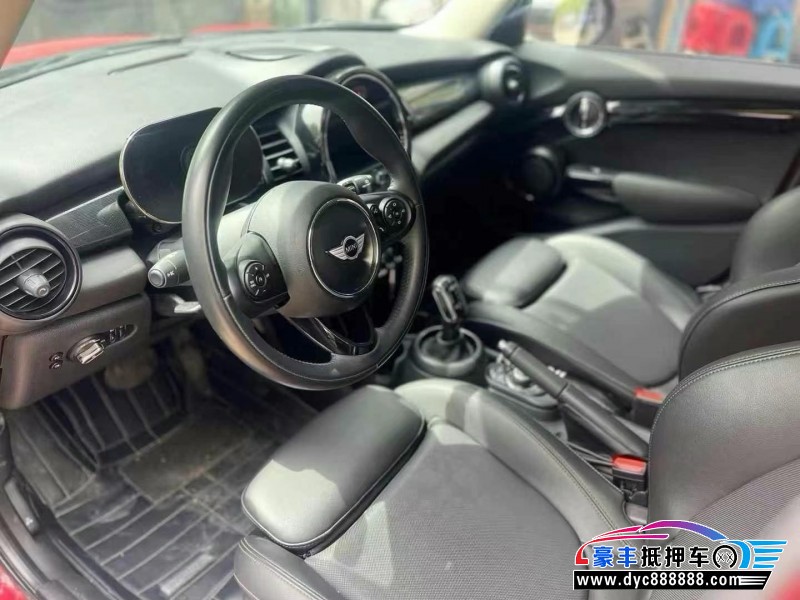 21年宝马MINI轿车抵押车出售