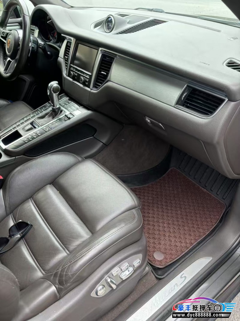 16年保时捷Macan迈凯轿车抵押车出售