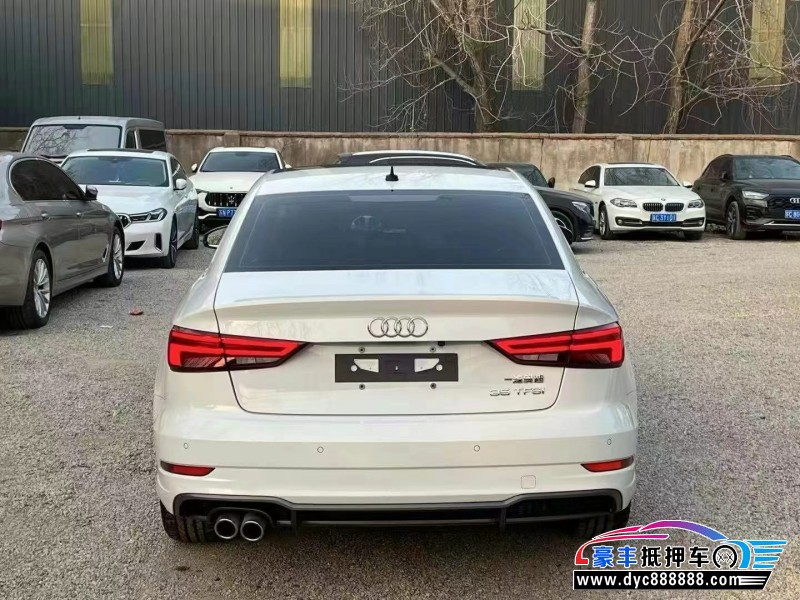20年奥迪A3轿车抵押车出售
