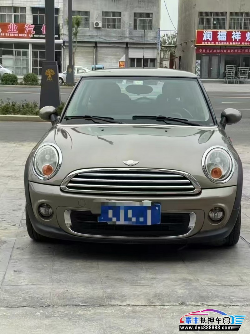 12年宝马MINI轿车抵押车出售