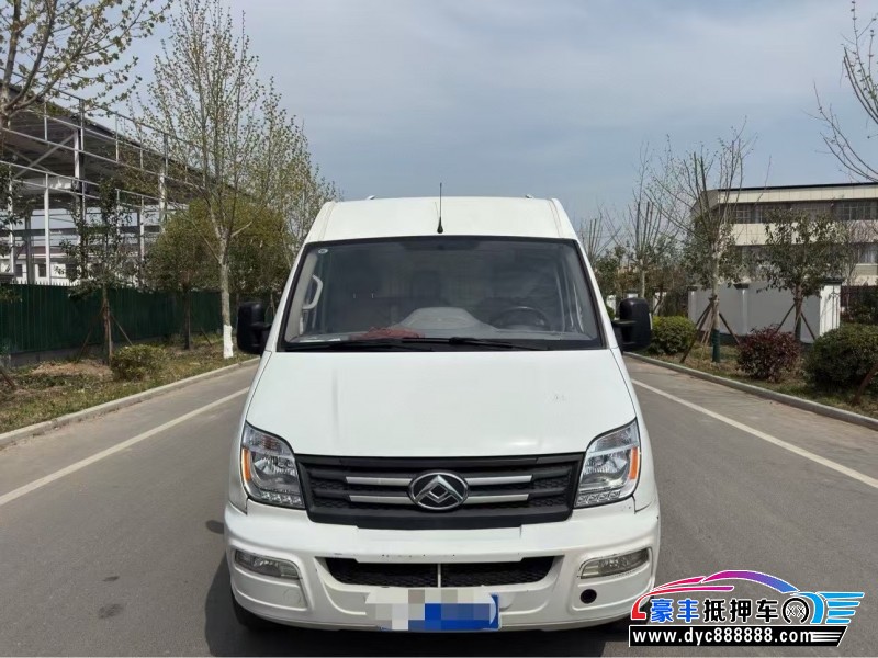 22年上汽大通V80轿车抵押车出售