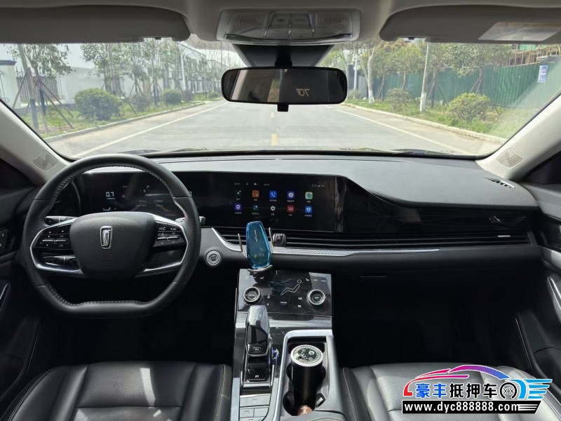 23年奔腾B70轿车抵押车出售