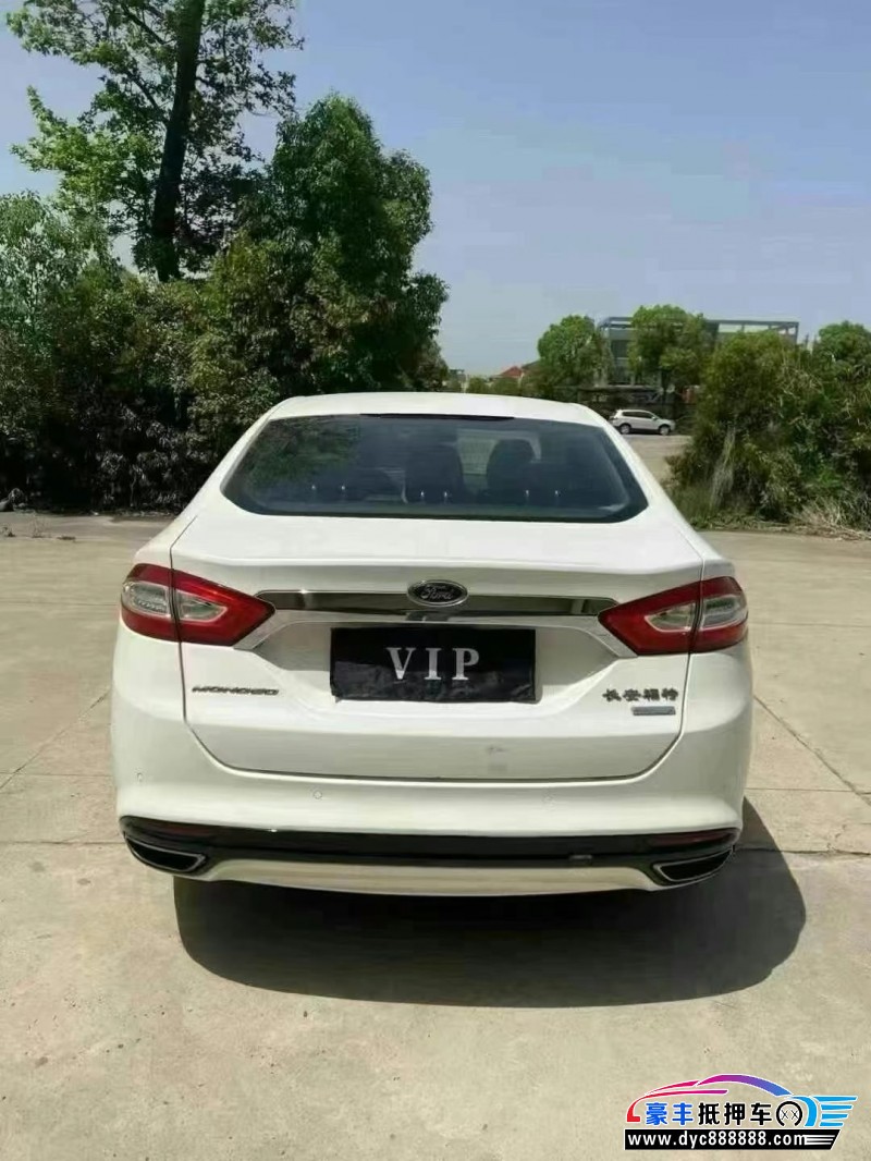 15年福特蒙迪欧轿车抵押车出售