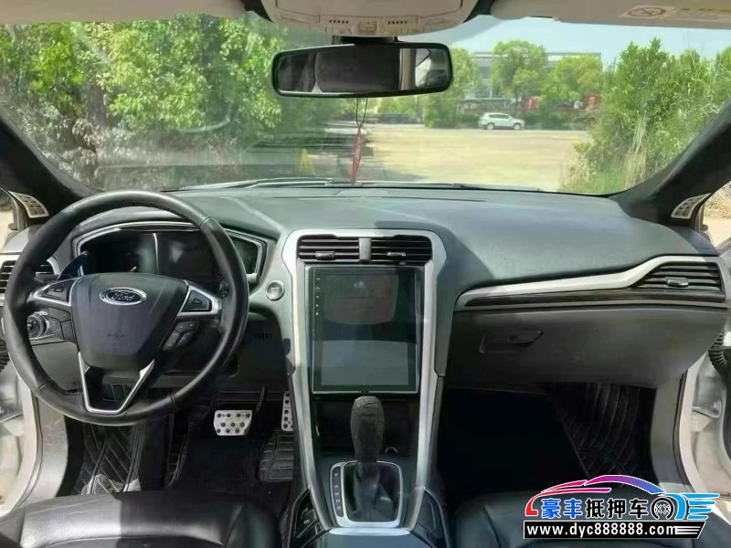 15年福特蒙迪欧轿车抵押车出售