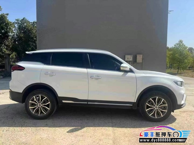 21年吉利博越轿车抵押车出售