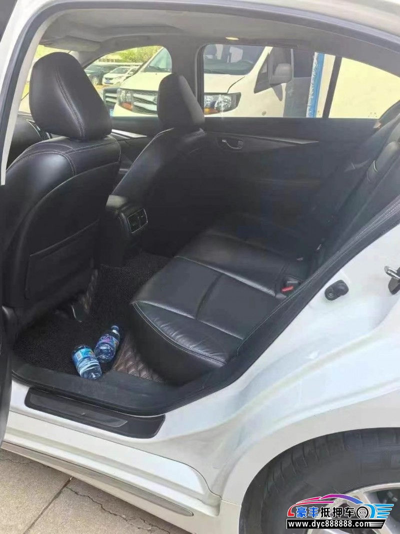 17年英菲尼迪Q50轿车抵押车出售