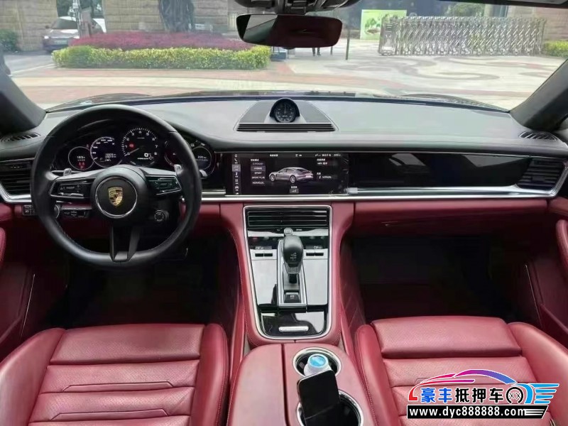 21年保时捷帕纳梅拉轿车抵押车出售