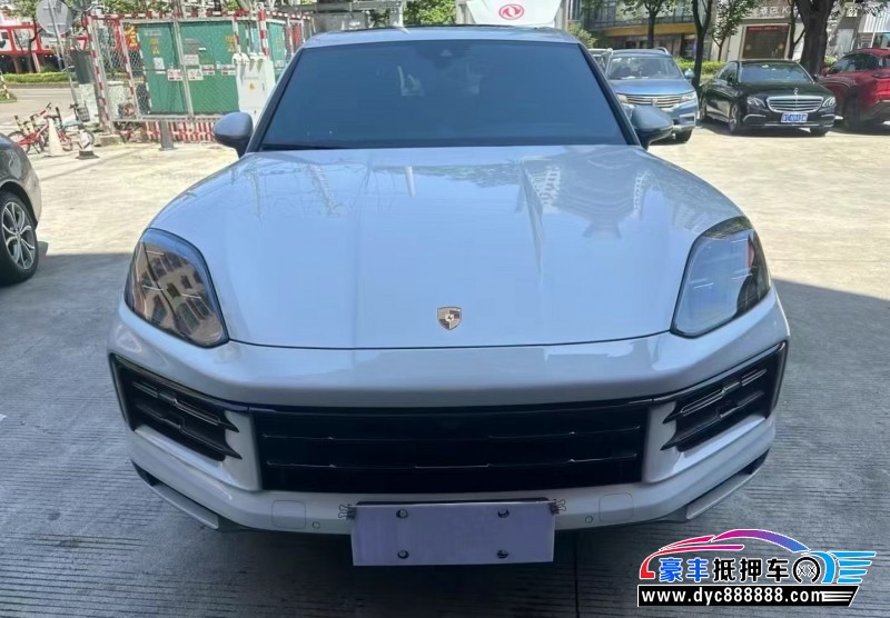 25年保时捷卡宴轿车抵押车出售