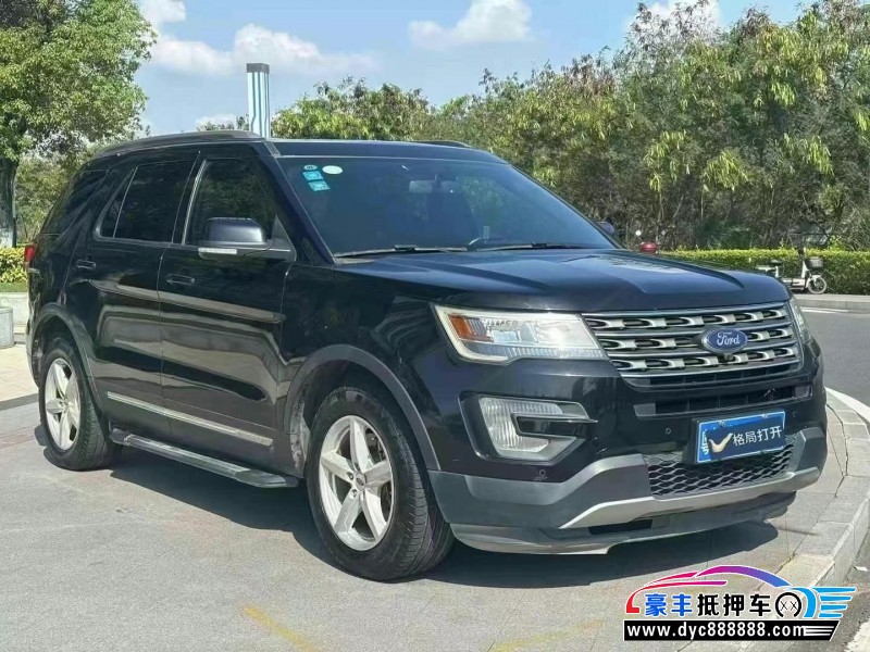 17年福特探险者轿车抵押车出售