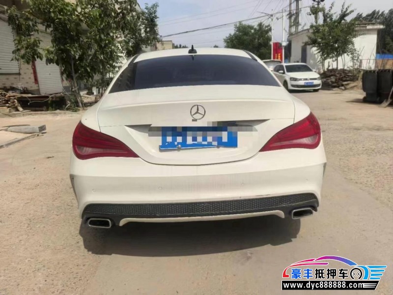 16年奔驰CLA轿车抵押车出售