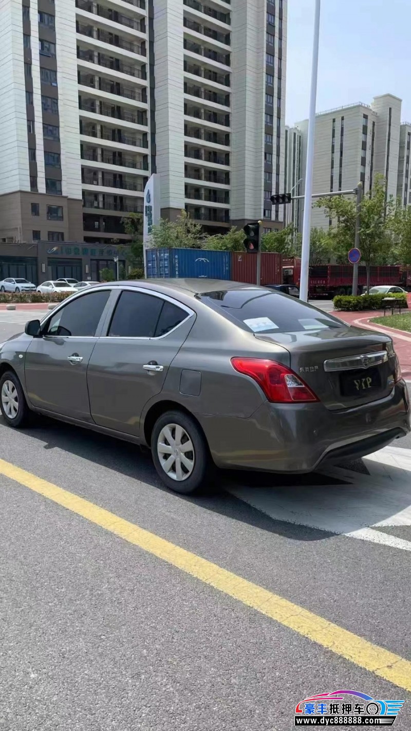 16年日产阳光轿车抵押车出售