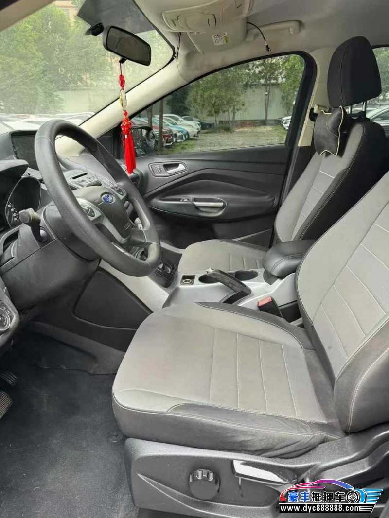 13年福特翼虎轿车抵押车出售