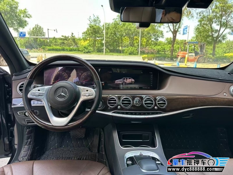 20年奔驰S轿车抵押车出售