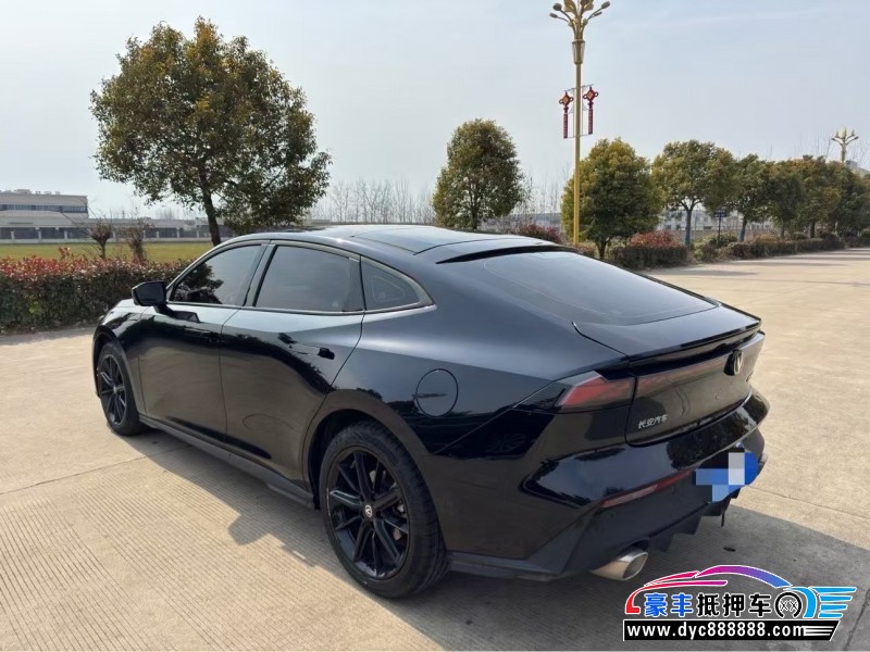 24年长安长安UNI轿车抵押车出售