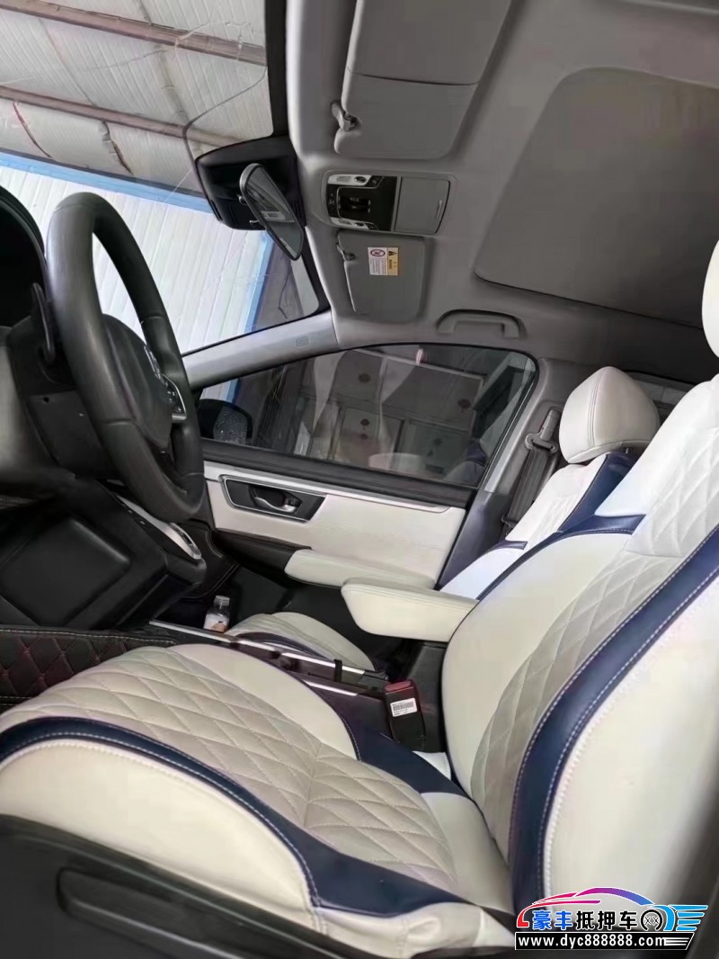 20年本田CR-V轿车抵押车出售