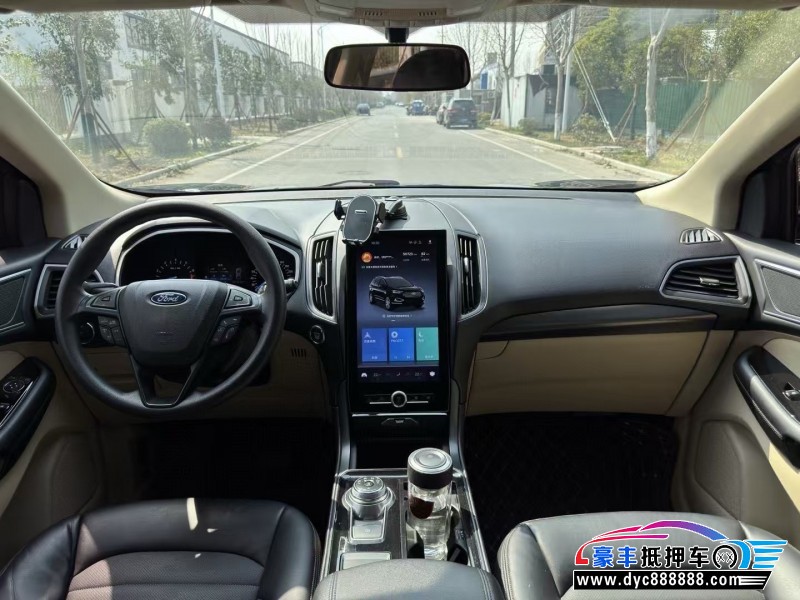 20年福特锐界轿车抵押车出售