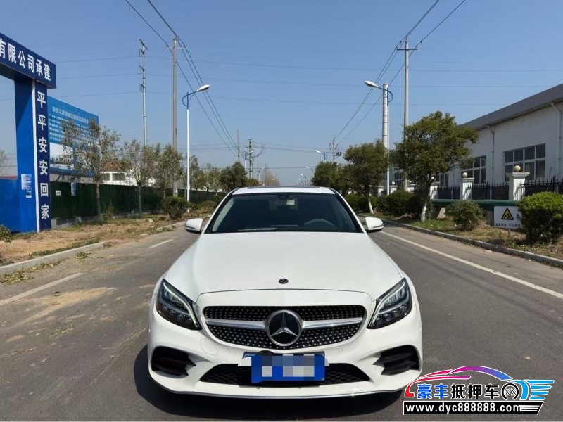 20年奔驰C轿车抵押车出售