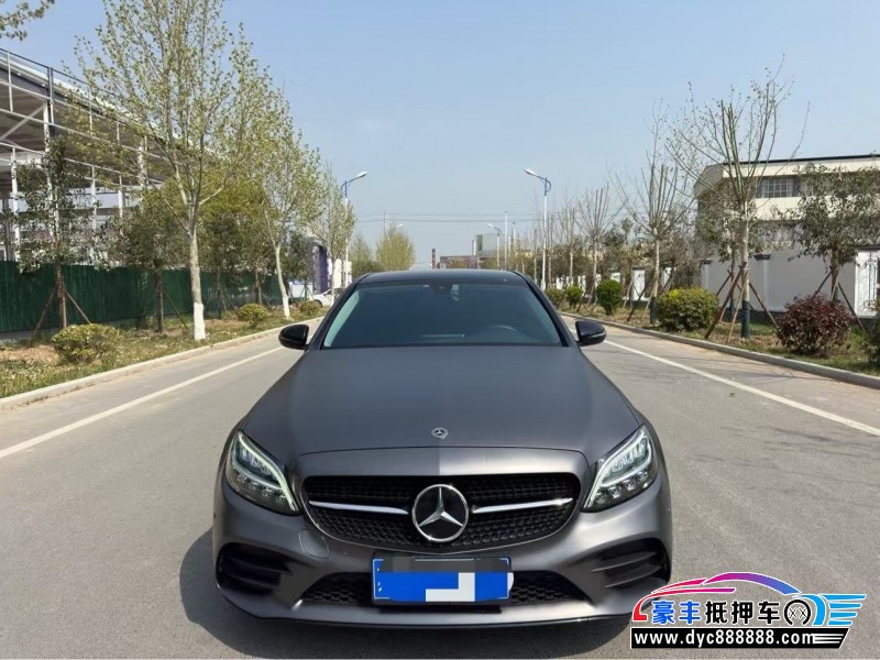 21年奔驰C轿车抵押车出售