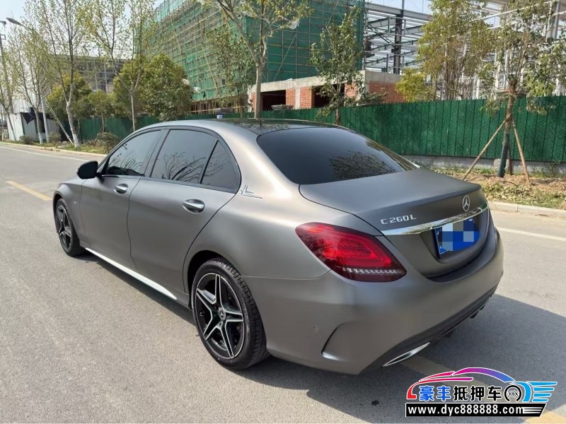 21年奔驰C轿车抵押车出售