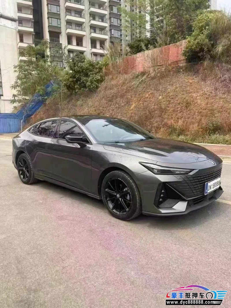 22年长安长安UNI轿车抵押车出售