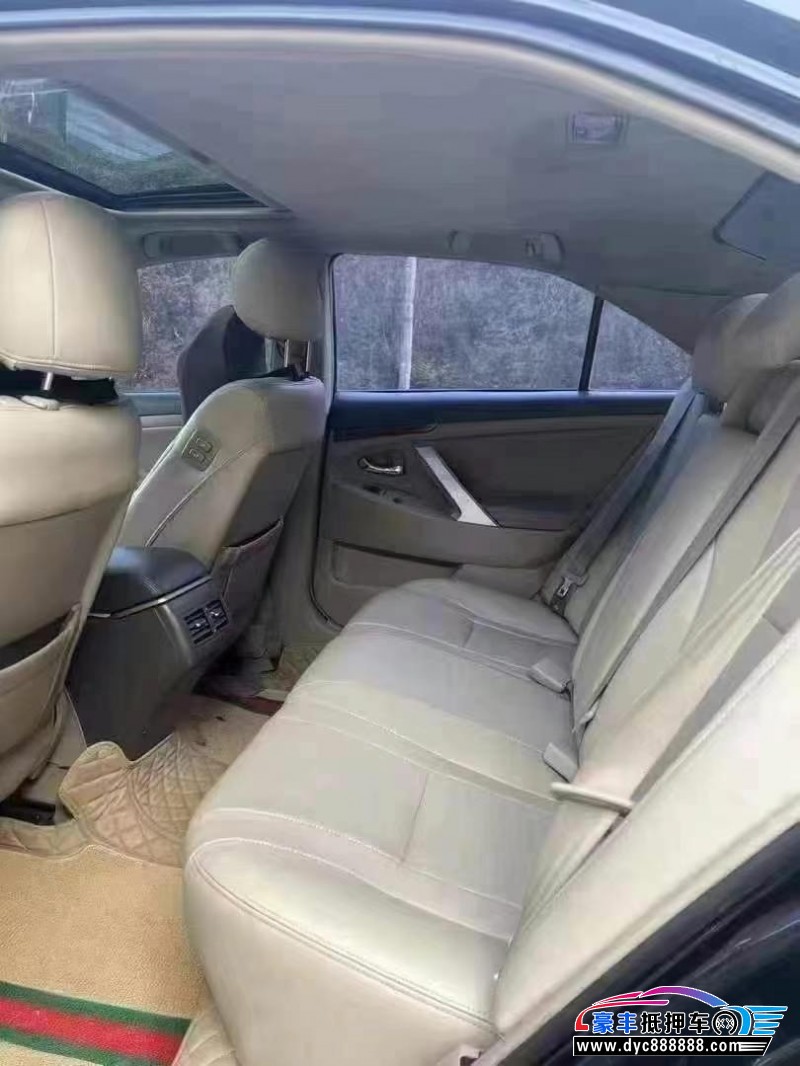 09年丰田凯美瑞轿车抵押车出售