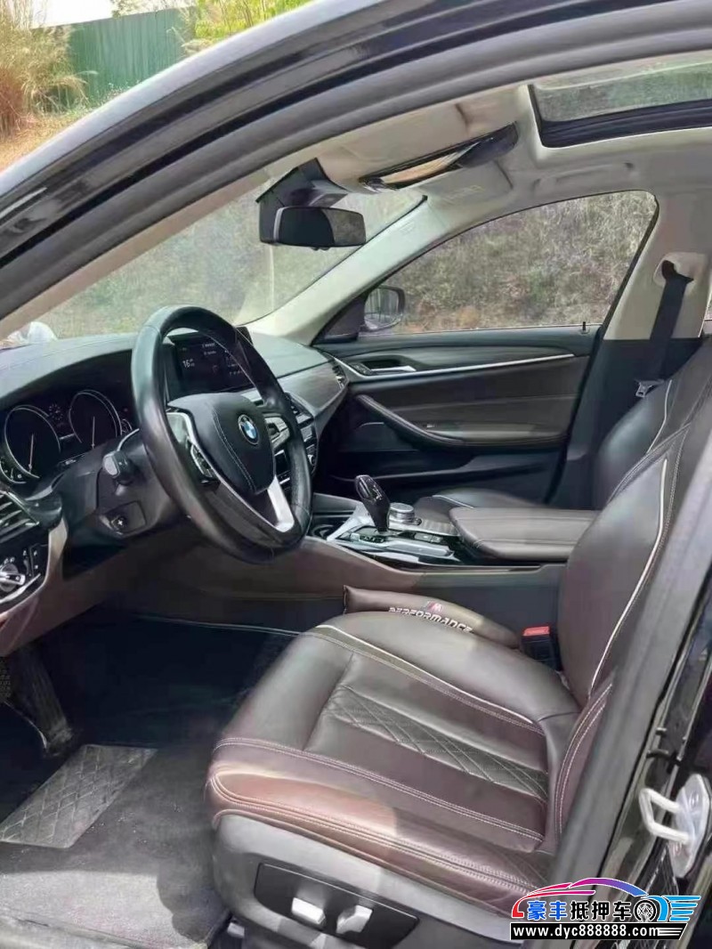 18年宝马5系轿车抵押车出售