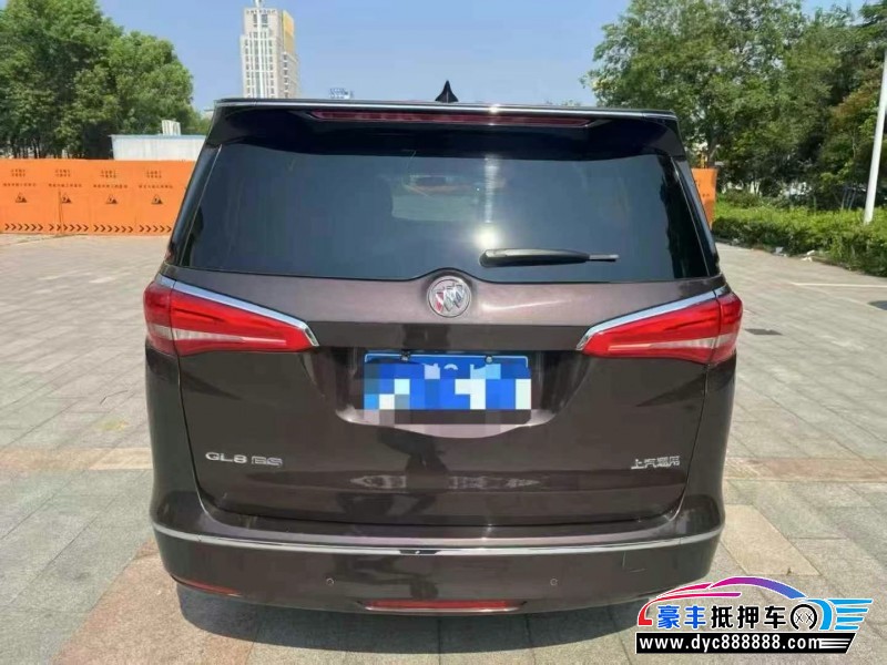 18年别克GL8轿车抵押车出售