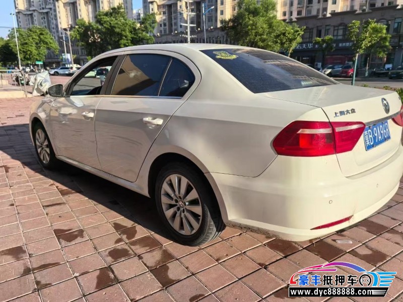 15年大众朗逸轿车抵押车出售