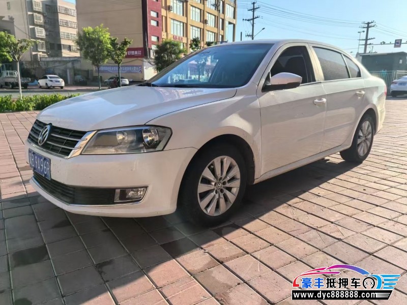 15年大众朗逸轿车抵押车出售