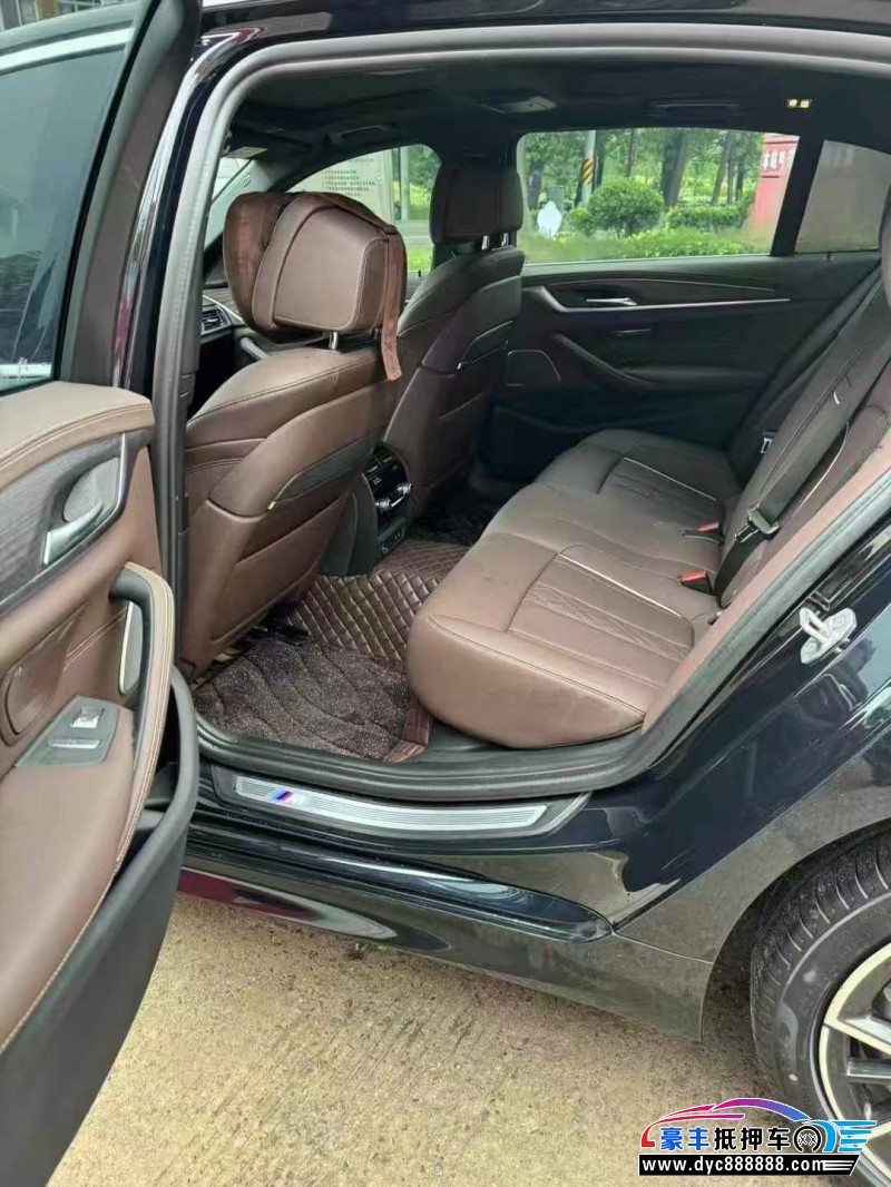 22年宝马5系轿车抵押车出售