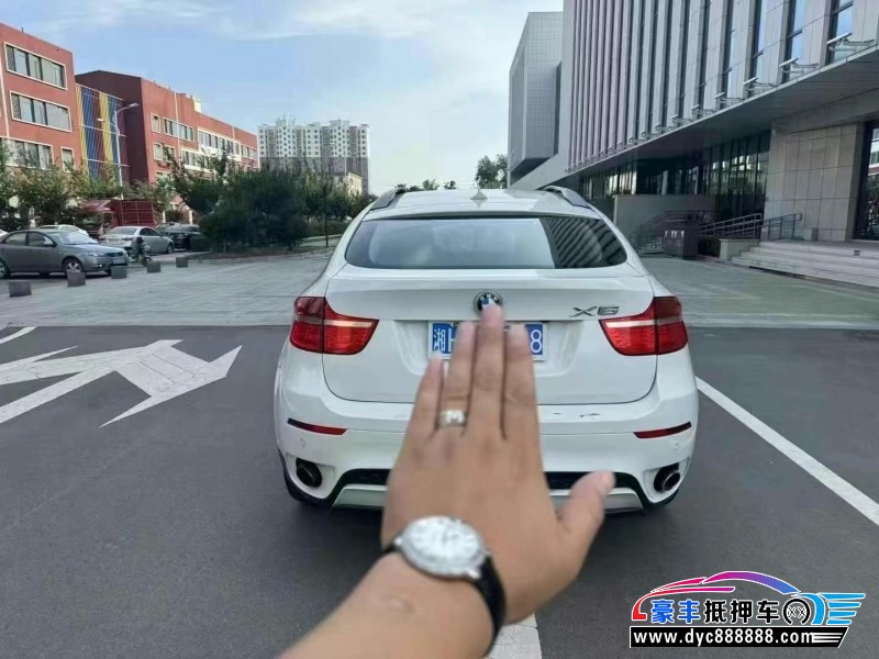 12年宝马X6轿车抵押车出售