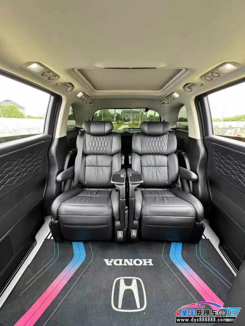 24年本田艾力绅轿车抵押车出售