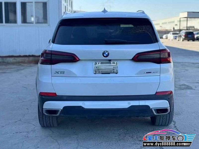 19年宝马X5轿车抵押车出售
