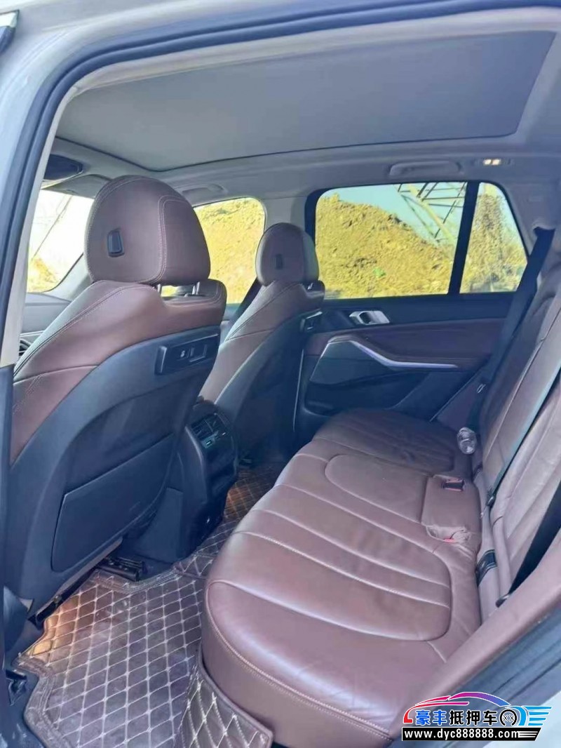 19年宝马X5轿车抵押车出售