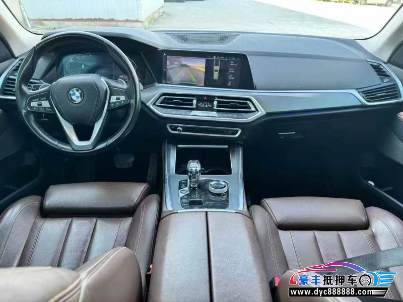 19年宝马X5轿车抵押车出售