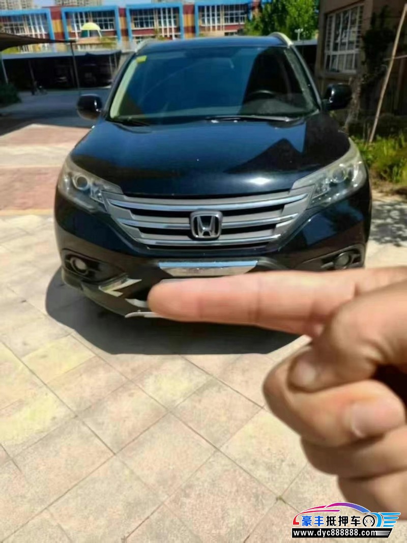 15年本田CR-V轿车抵押车出售