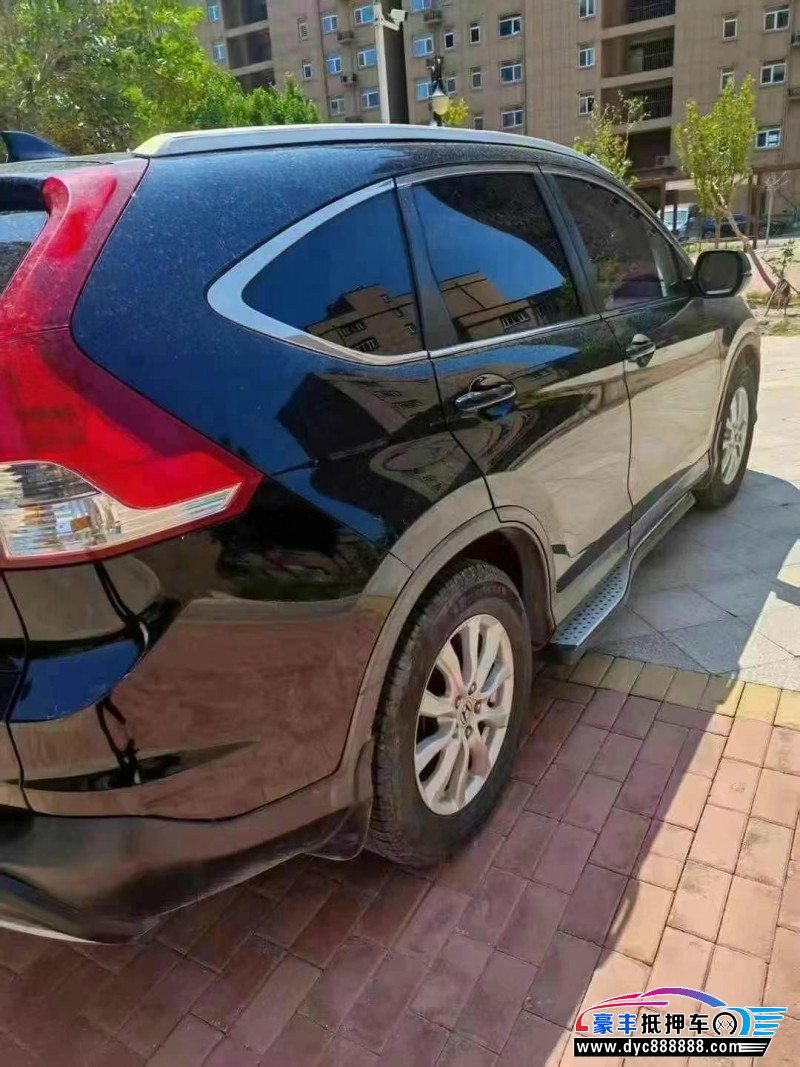 15年本田CR-V轿车抵押车出售