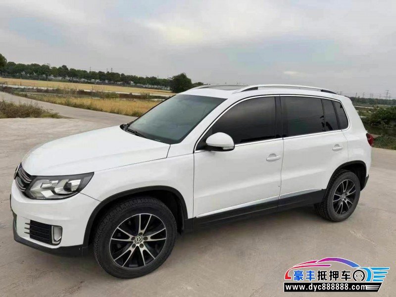 17年大众途观轿车抵押车出售