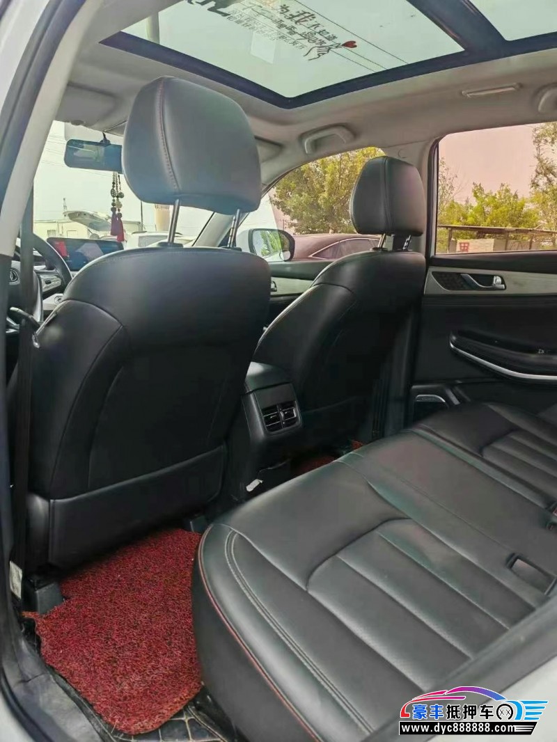 20年长安CS75轿车抵押车出售