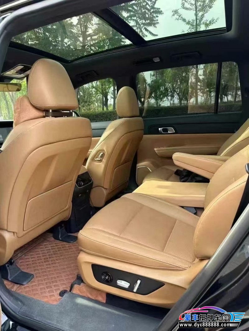 21年理想ONE轿车抵押车出售