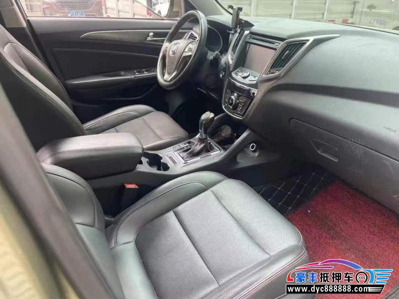 17年长安CS75轿车抵押车出售