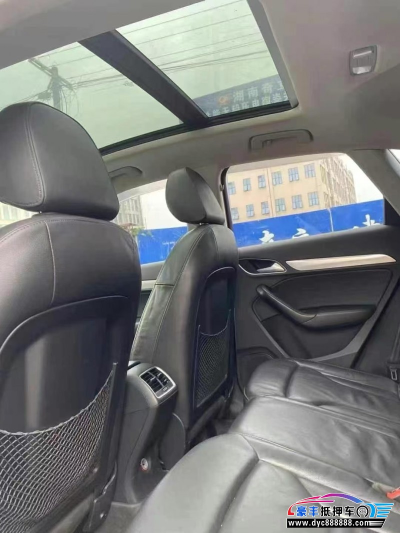 15年奥迪Q3轿车抵押车出售