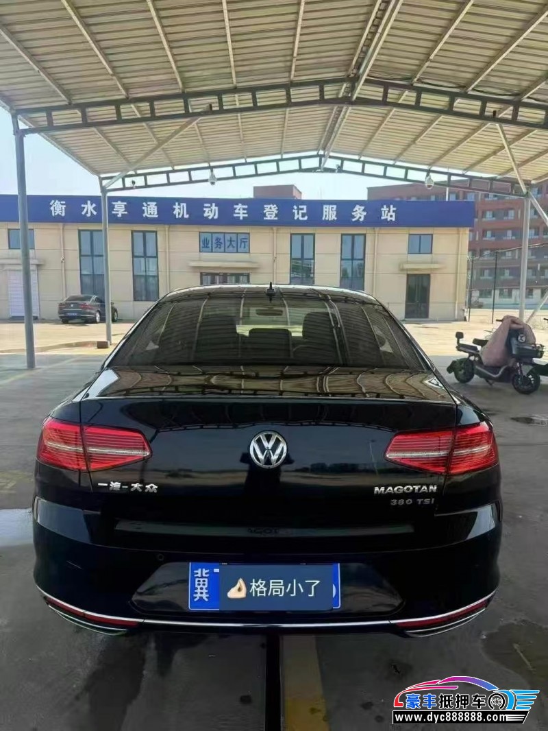 18年大众迈腾轿车抵押车出售