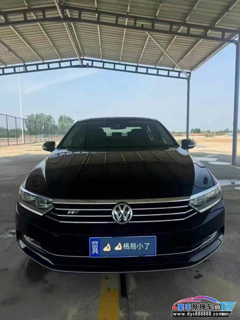 18年大众迈腾轿车抵押车出售