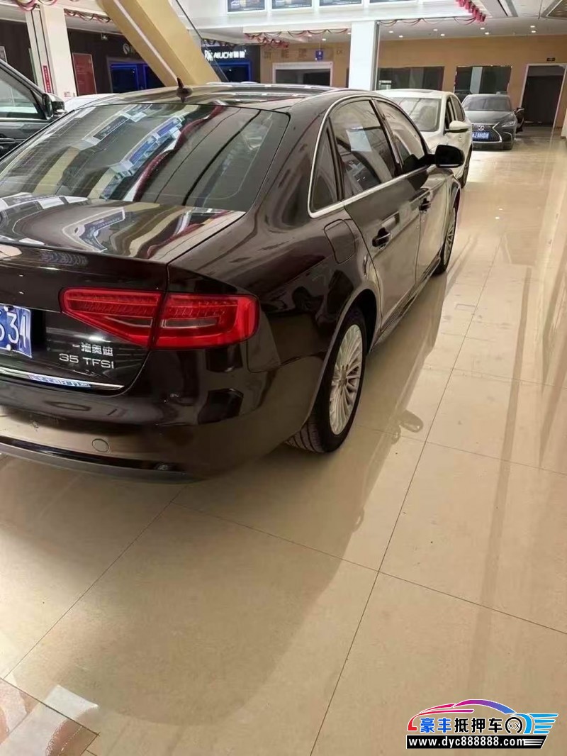 14年奥迪A4L轿车抵押车出售