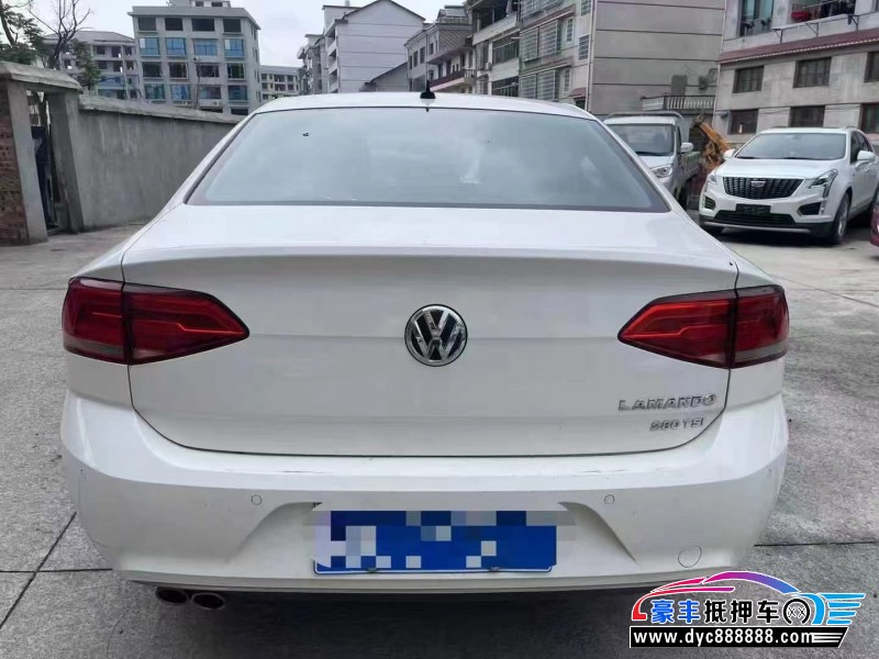 18年大众凌渡轿车抵押车出售