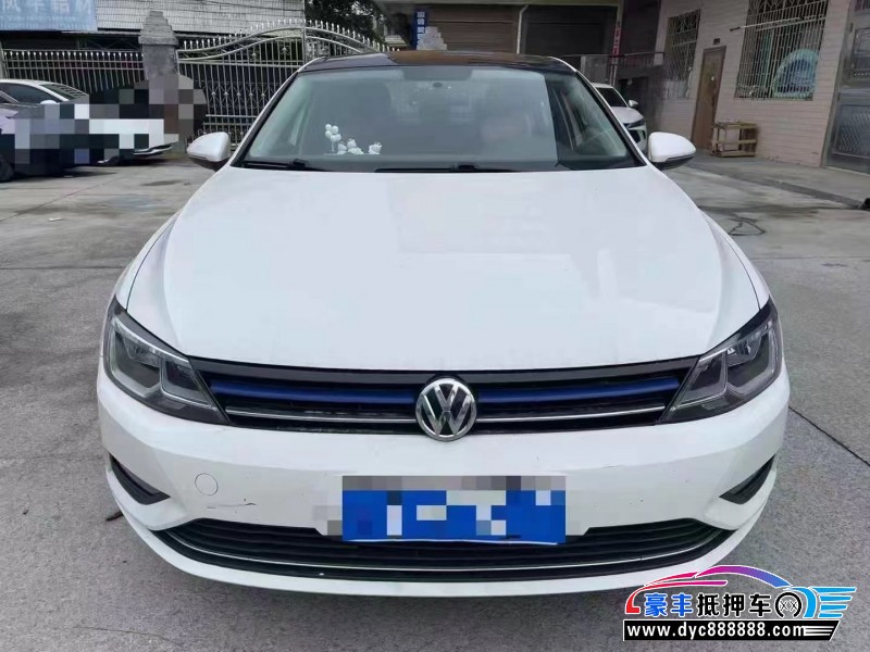 18年大众凌渡轿车抵押车出售